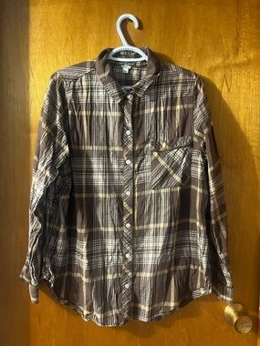 Woman’s aerie Brown Plaid Button-Down Shirt large